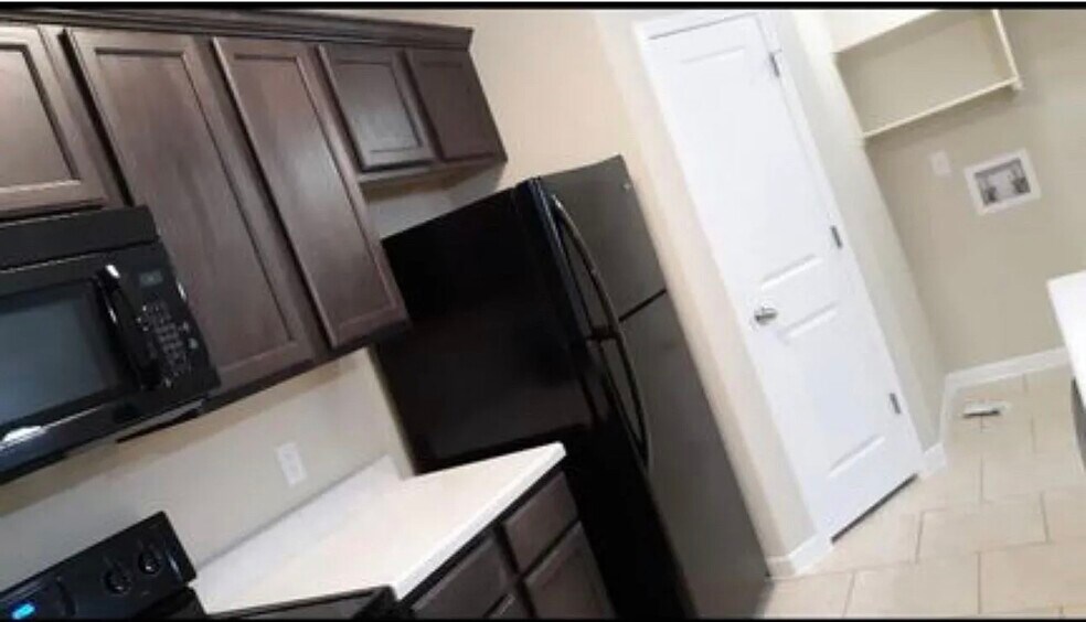 Building Photo - 1506 Golden Eagle Ct