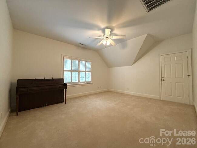 Building Photo - 1500 Ferncliff Rd