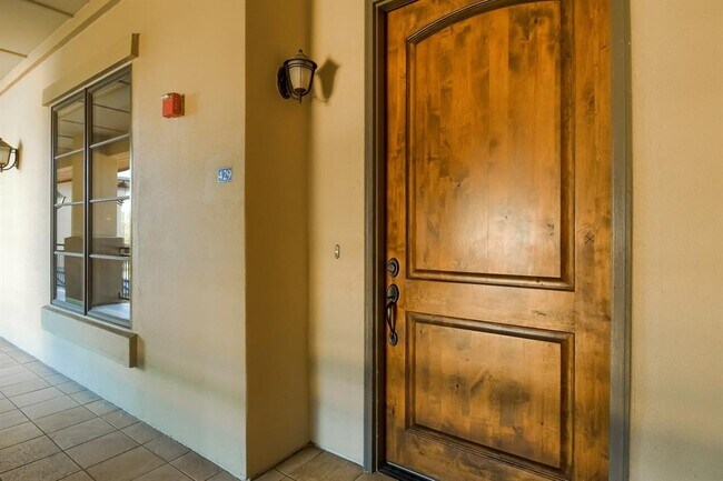 Building Photo - 429 Marina Village Cove