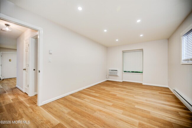 Building Photo - 99 Arrowood Rd