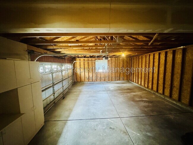 Building Photo - 14337 Austin Ct
