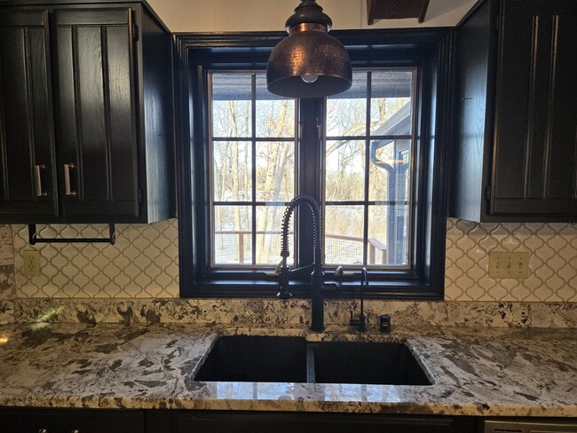 Building Photo - S43W30464 Stone Gate Ln