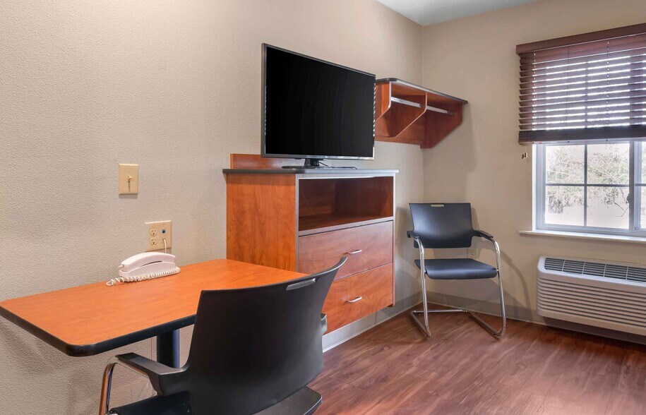 Building Photo - Furnished Studio-Oklahoma City - Bethany