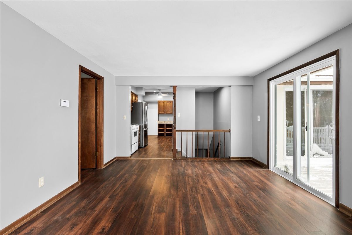 Building Photo - 941 Jamesville Ave