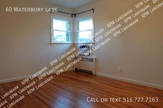 Building Photo - 60 Waterbury Ln