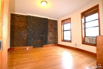 Building Photo - 3 bedroom in NEW YORK NY 10025