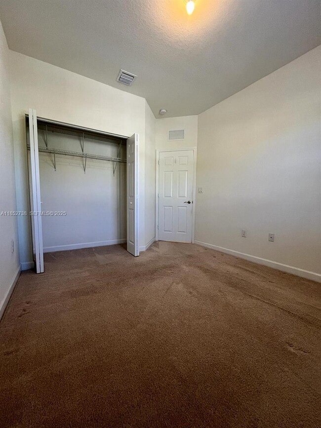 Building Photo - 159 SE 33rd Terrace