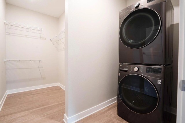 Building Photo - 400 SW 7th St