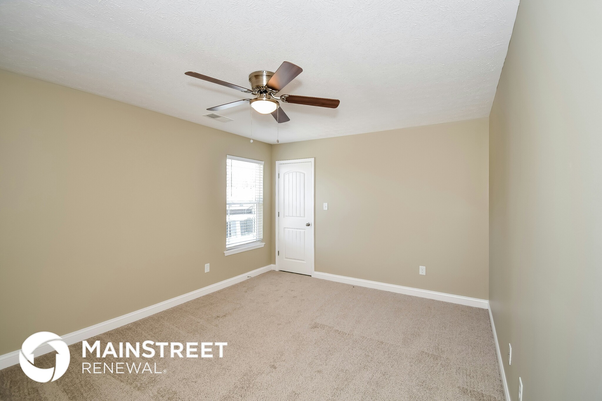 Building Photo - 6105 Port Antonio Rd