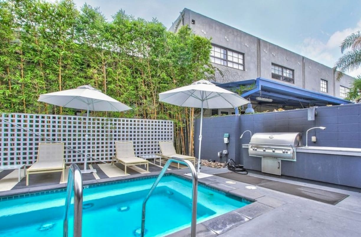 Building Photo - 4215 Glencoe Ave