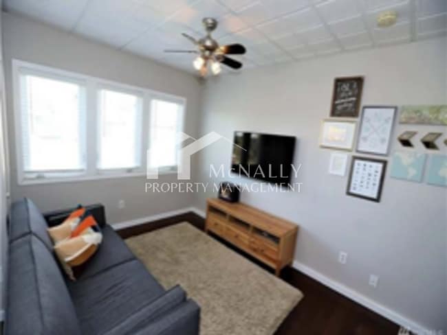 Building Photo - 4 Bedroom, 1.75 bath Rambler in North Tacoma