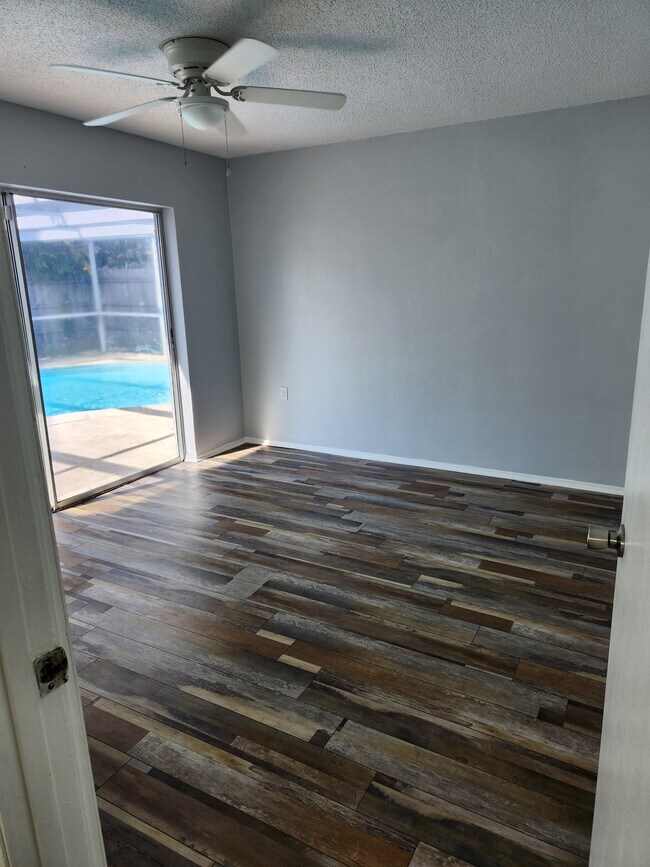 Building Photo - 9837 Marlinton Ln