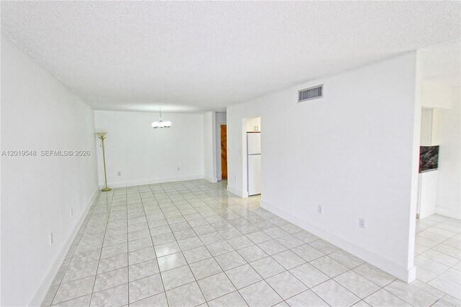 Building Photo - 5800 SW 127th Ave