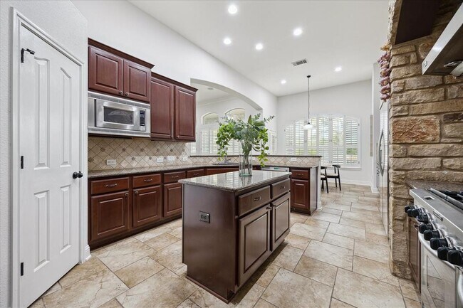 Building Photo - 4725 Snake Eagle Cove