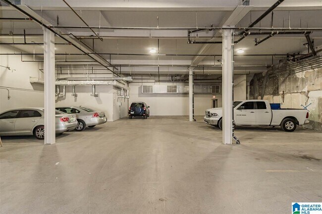 Building Photo - 300 20th St N