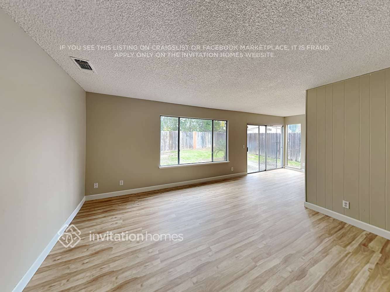 Building Photo - 5633 Vista Oak Way