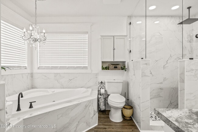 Building Photo - 4052 Montano Ave