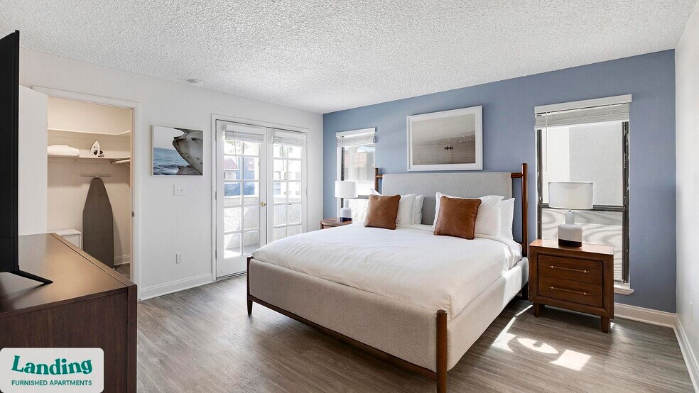 Building Photo - 5272 Tamarus St