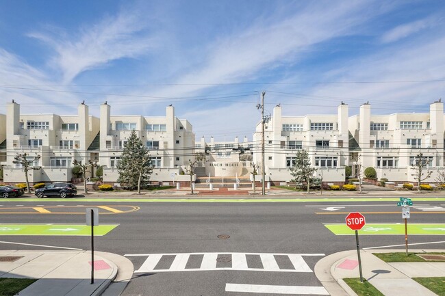 Building Photo - 7701 Atlantic Ave