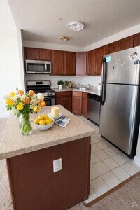Building Photo - 107 Dolphin Ct