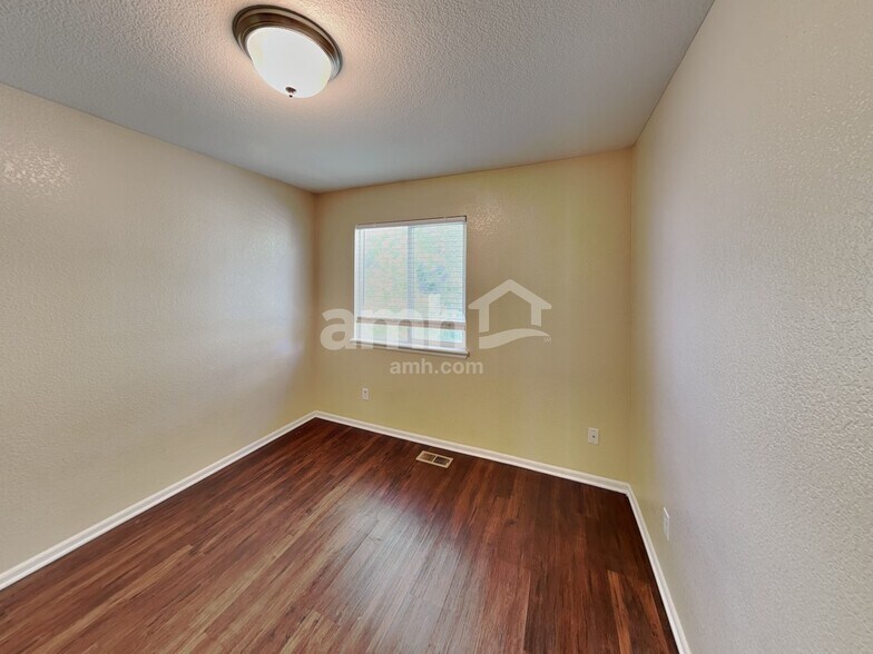 Building Photo - 19663 E 49th Ave