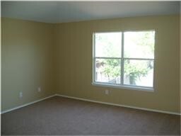 Building Photo - 6727 Stonecross Creek Ln