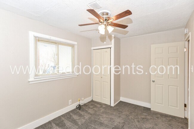 Building Photo - Coming soon! - Experience Urban Sophistica...