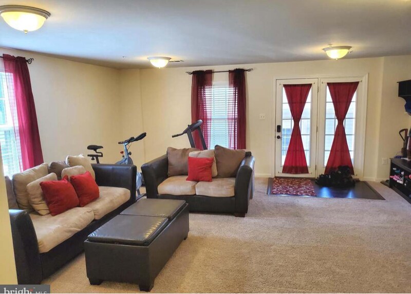 Building Photo - 5409 Double Day Ln