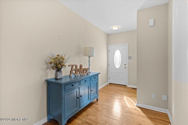 Building Photo - 303 NJ-35