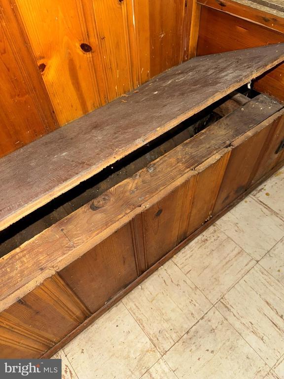 Building Photo - 2246 S Bucknell St