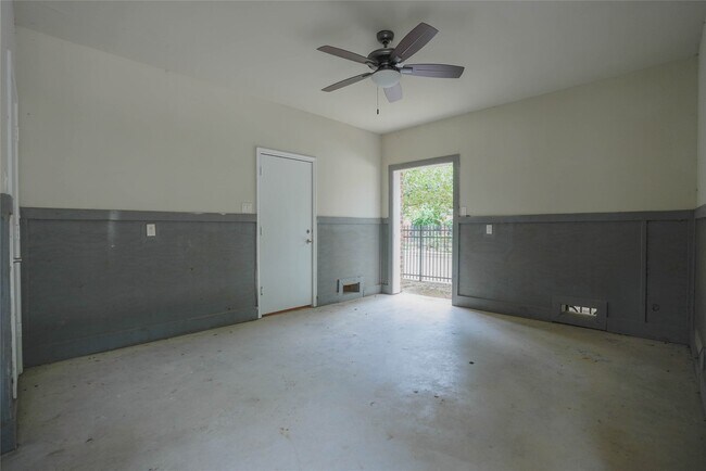 Building Photo - 4510 Dorado Dr