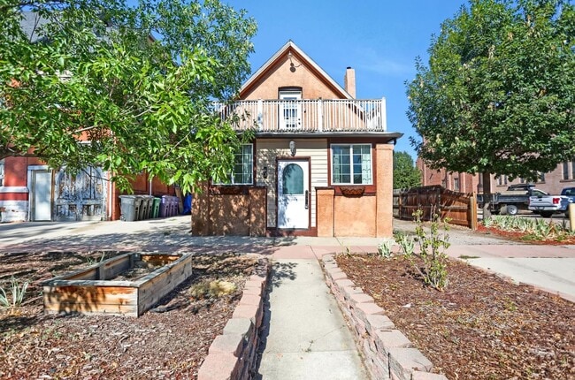 Building Photo - 63 Acoma St