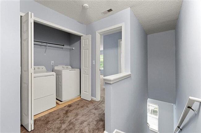 Building Photo - 5654 Lawley Rd