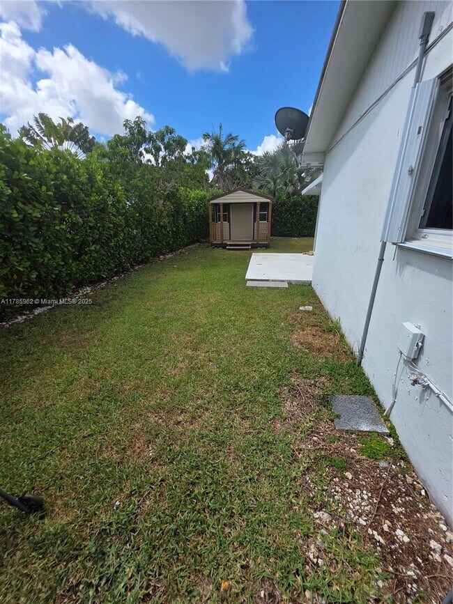 Building Photo - 16520 SW 294th Terrace