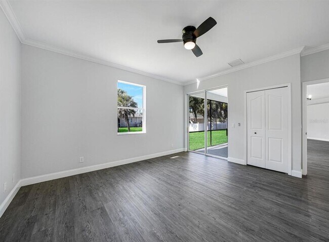 Building Photo - 1647 Squaw Ln