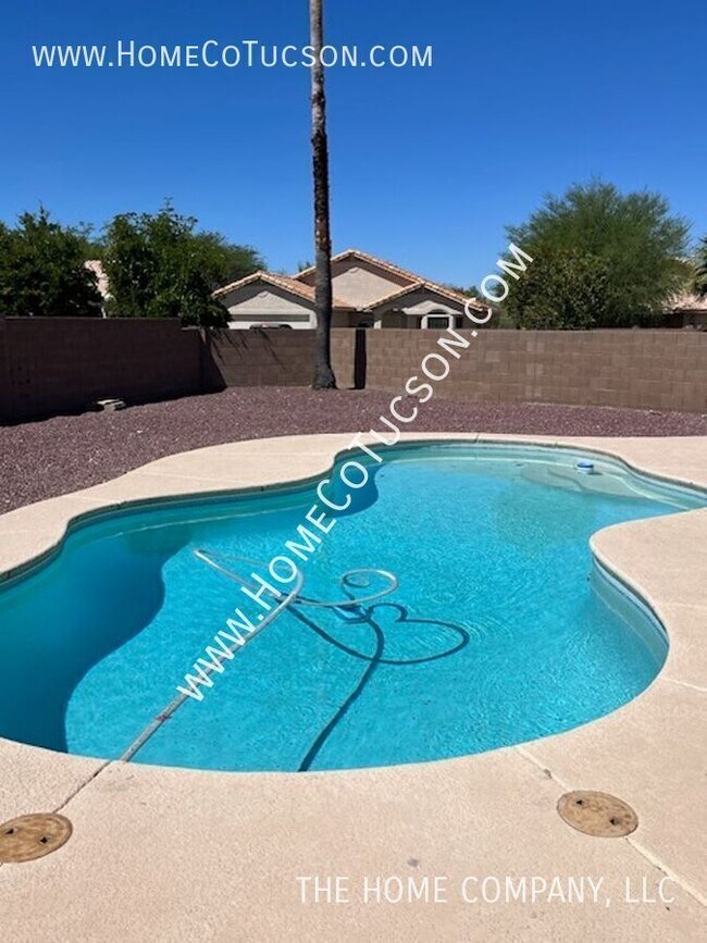 Building Photo - 9640 E Mt Baldy Way