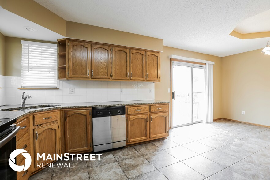 Building Photo - 209 Broadmoor Dr