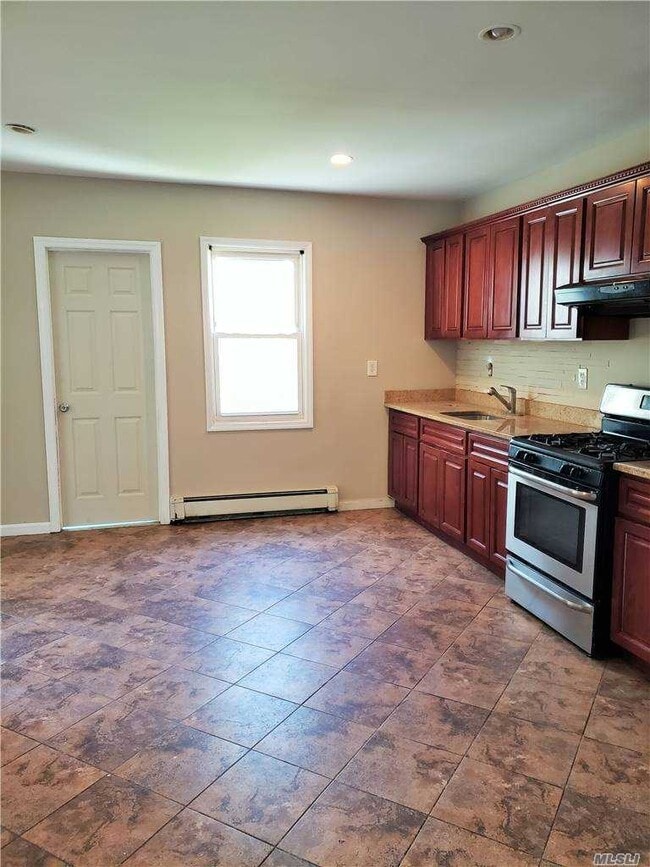 33 Linden Pl 33 Linden Pl Hempstead NY 11550 Apartment Finder