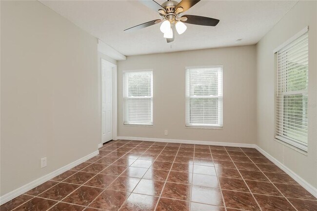 Building Photo - 1510 Bavon Dr