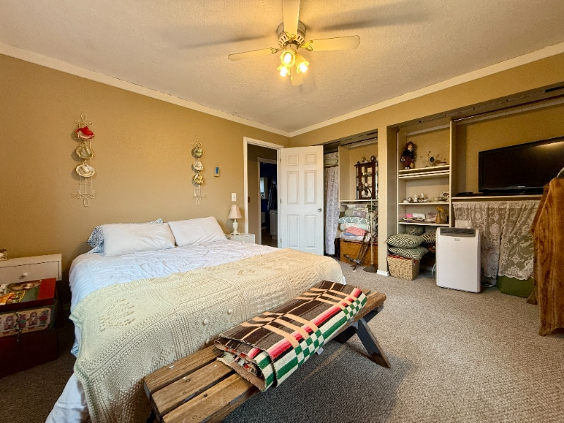 Building Photo - 328 Cougar Trail