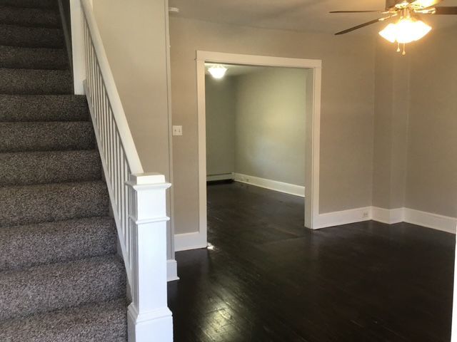 Building Photo - 650 N Mary St