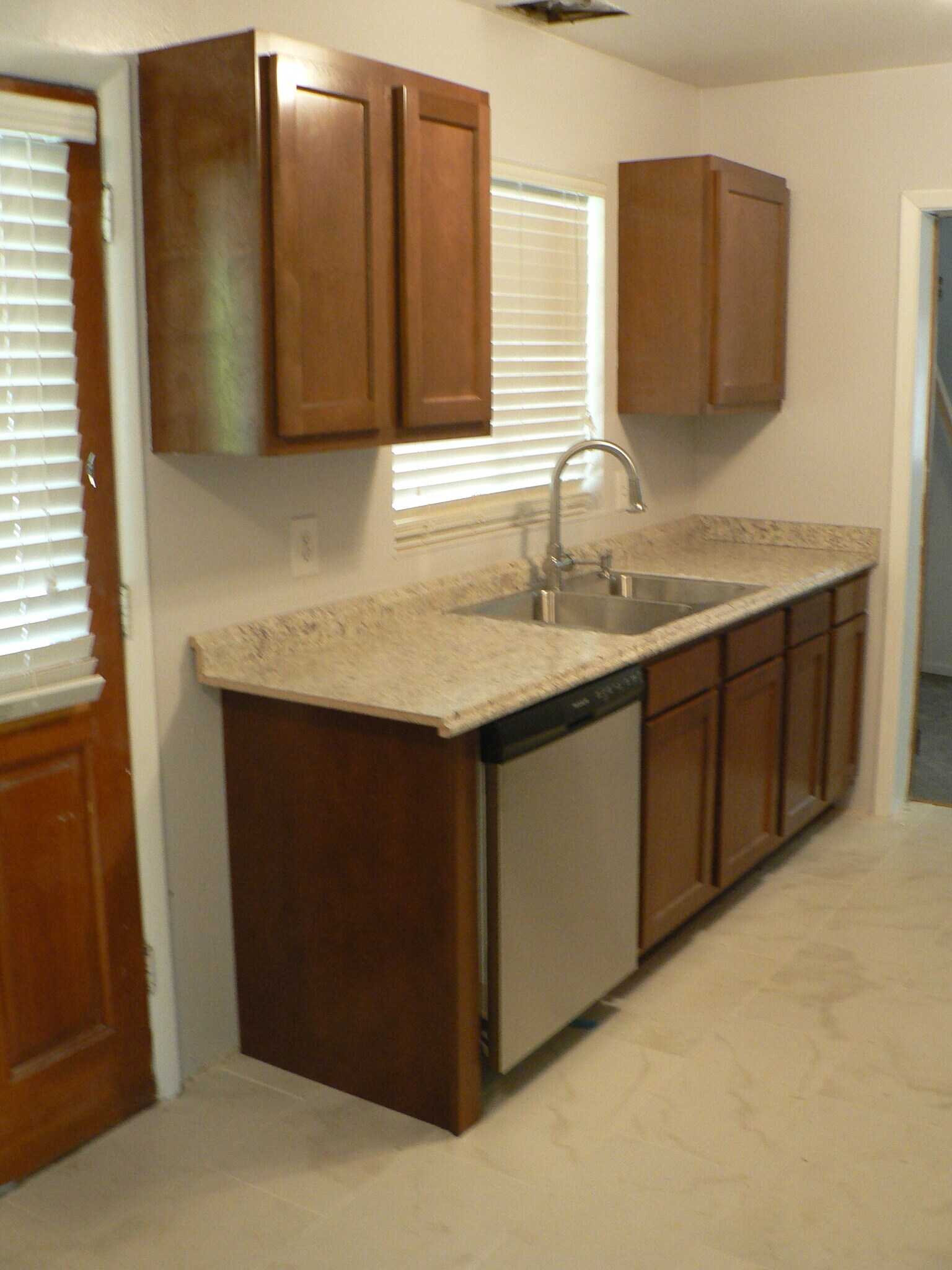 Ugraded Sink & D/W - 760 33rd St