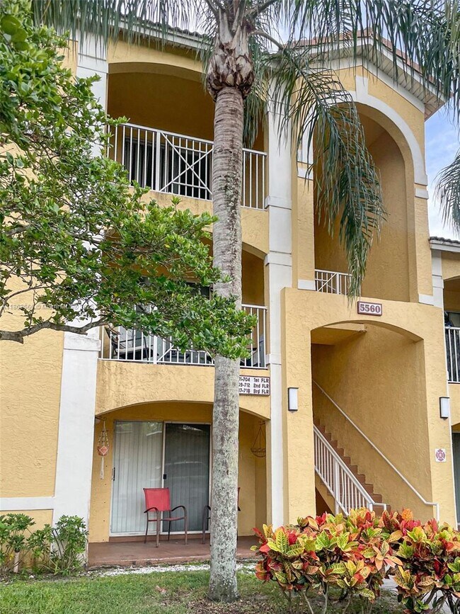 Building Photo - 5560 NW 61st St