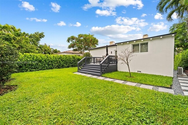 Building Photo - 829 Granada Groves Ct
