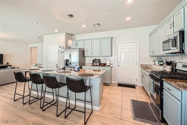 Building Photo - 3030 Lyric Canto Ct