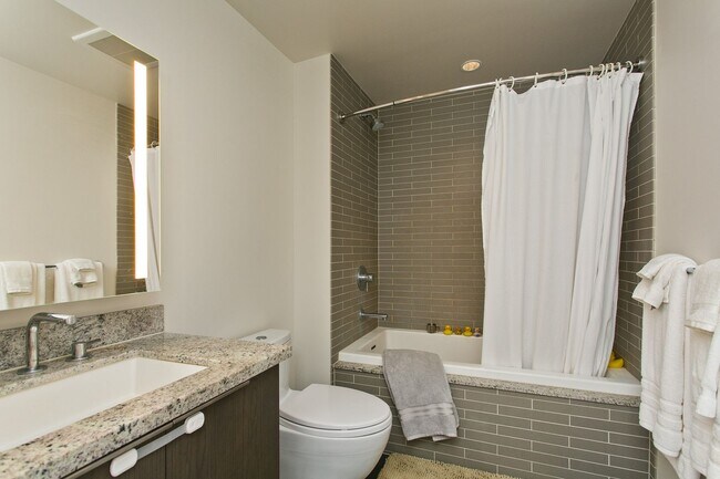 Building Photo - Spectacular ocean view Ae'o Studio PET Fri...