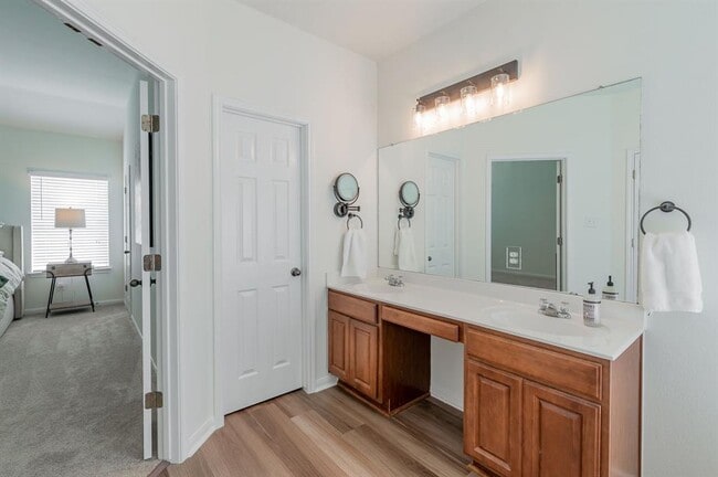 Building Photo - 4004 Rocky Shore Ln