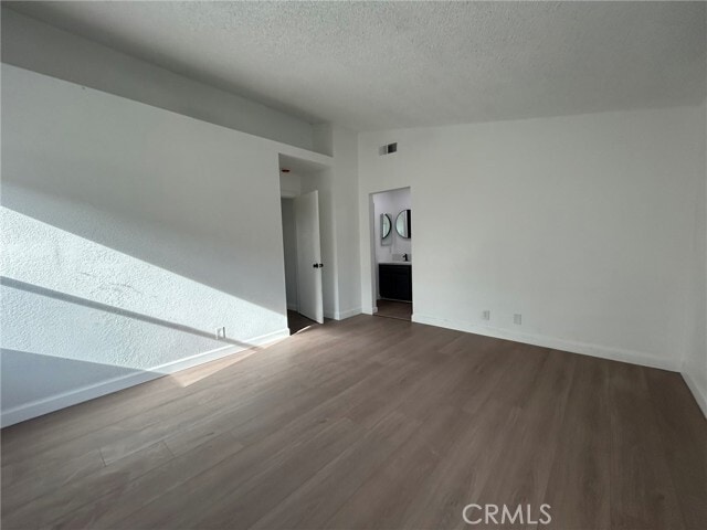 Building Photo - 12040 Woodbridge Dr