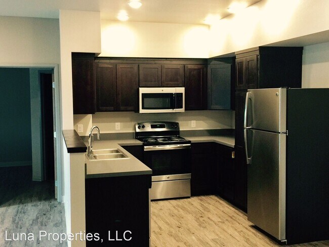 Building Photo - 2210 Remington Way