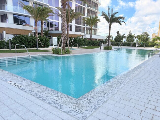 Building Photo - 151 N Seabreeze Blvd